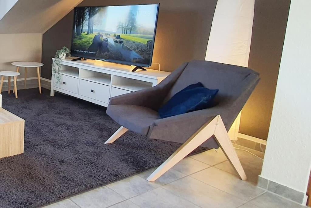 Modernes Und Ruhiges Appartement Mit Loggia Marl Exteriör bild
