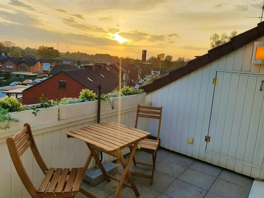 Modernes Und Ruhiges Appartement Mit Loggia Marl Exteriör bild