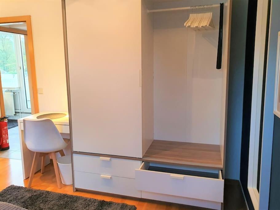 Modernes Und Ruhiges Appartement Mit Loggia Marl Exteriör bild