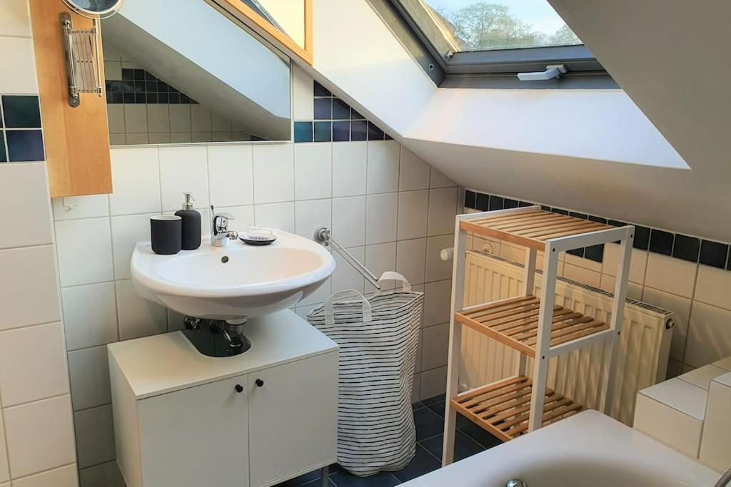 Modernes Und Ruhiges Appartement Mit Loggia Marl Exteriör bild